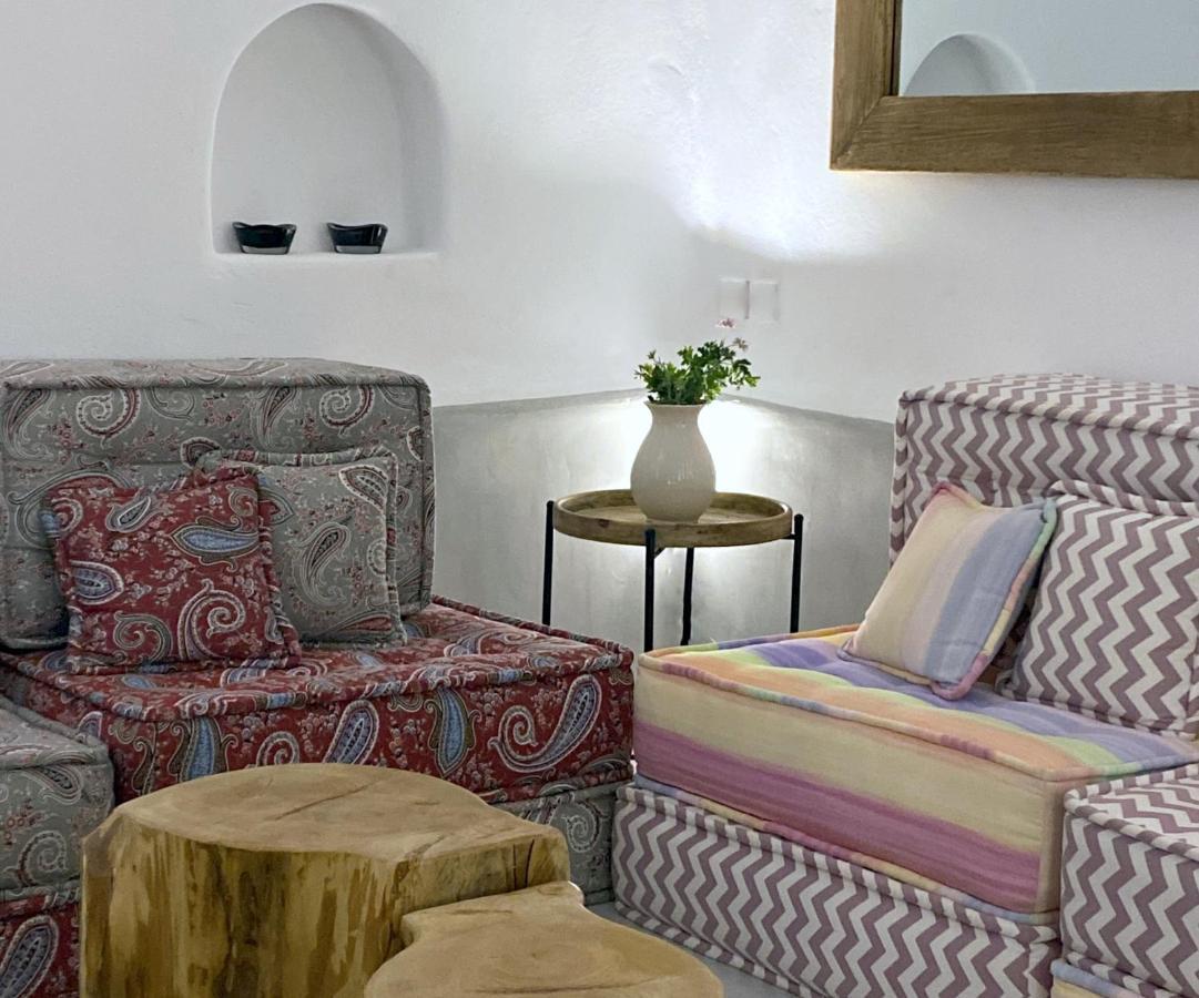 Apsenti Couples Only Aparthotel Agios Ioannis Diakoftis Bagian luar foto