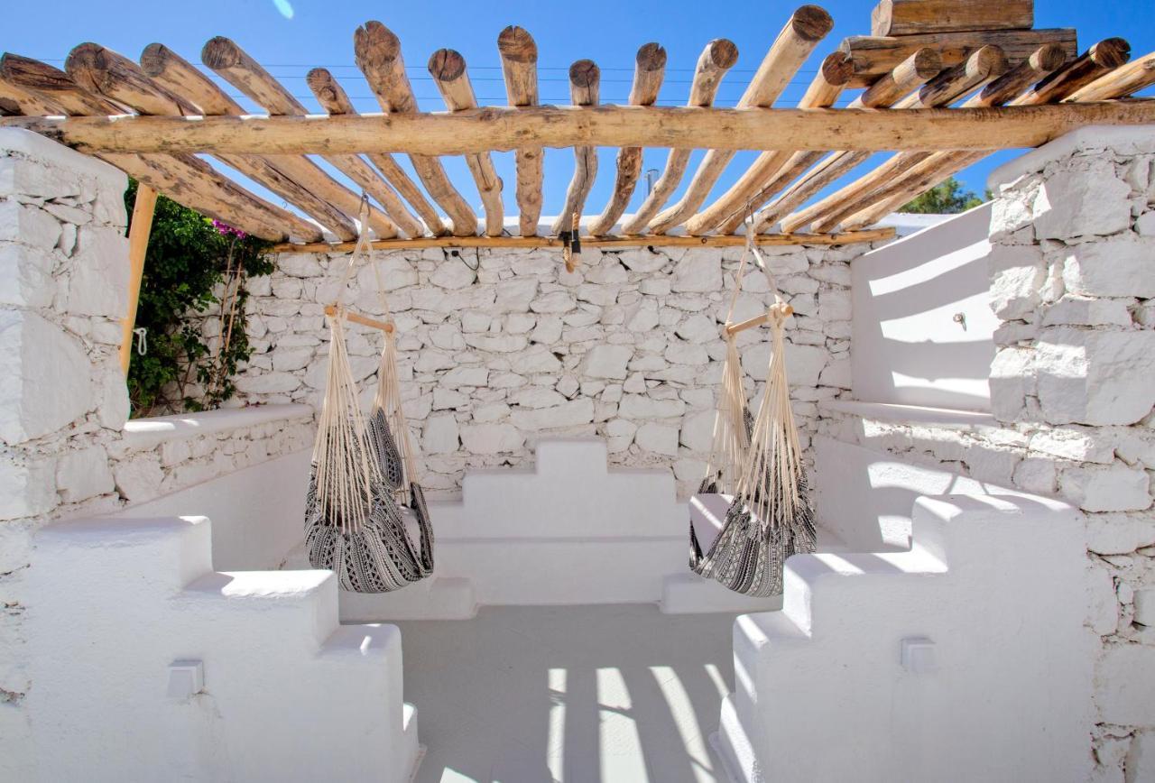 Apsenti Couples Only Aparthotel Agios Ioannis Diakoftis Bagian luar foto